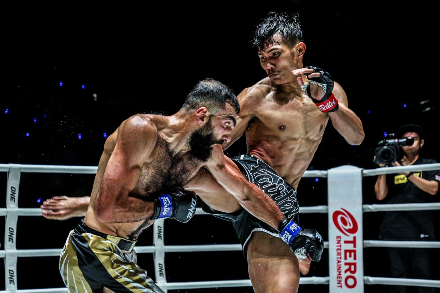 ONE ลุมพินี 89