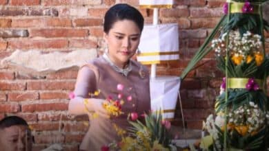 พลตรีหญิง ท่านผู้หญิงอรอนงค์ ปฏิบัติภารกิจแทนพระองค์ ไปในพิธีสมโภชและห่มผ้าพระนอน ณ วัดใหญ่ชัยมงคล จ.พระนครศรีอยุธยา