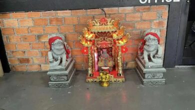 หมอดูฮวงจุ้ยตี่ลี่ หมายจับ