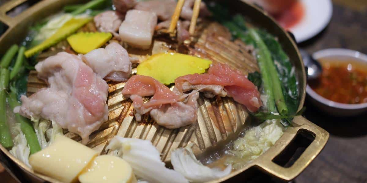 โรคไข้หูดับ จากการรับประทานหมูดิบ