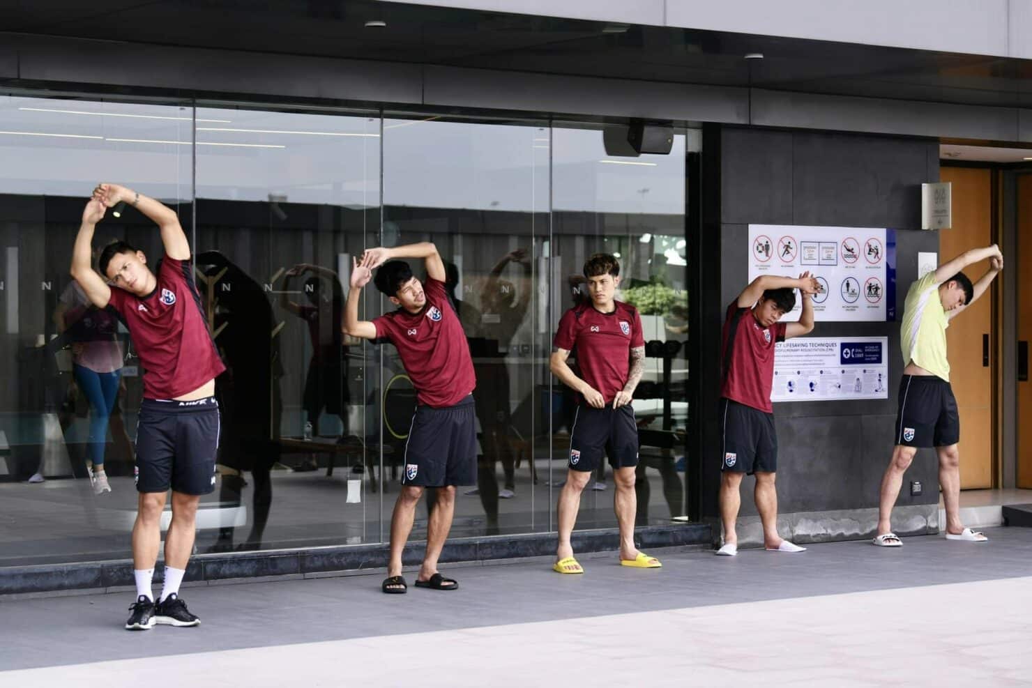 ฟุตบอลชายทีมชาติไทย