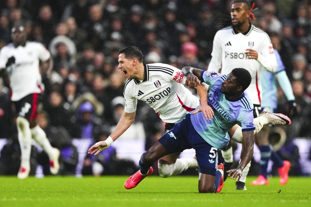 ผลบอลเมื่อคืนนี้ พรีเมียร์ลีก ฟูแล่ม อาร์เซนอล