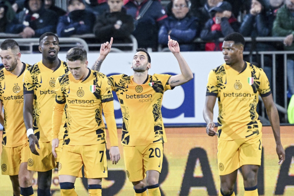 ผลบอลเมื่อคืนนี้ กัลโช่ กายารี่ อินเตอร์