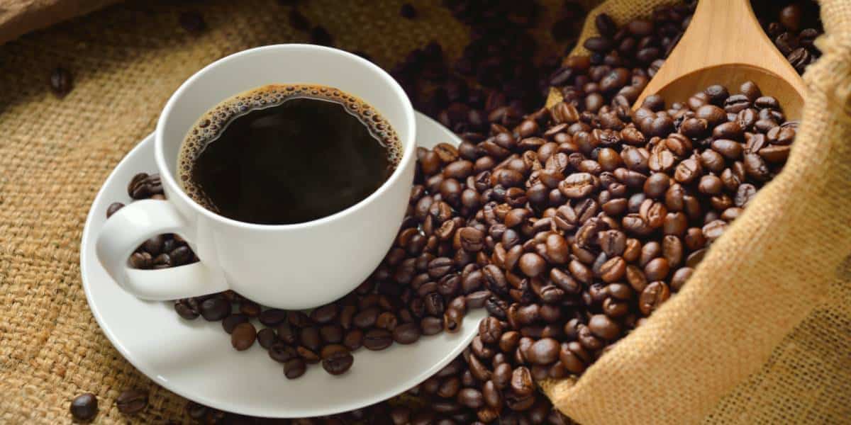 ราคาเมล็ดกาแฟในตลาดโลกพุ่งทะยานสู่ระดับสูงสุดเป็นประวัติการณ์