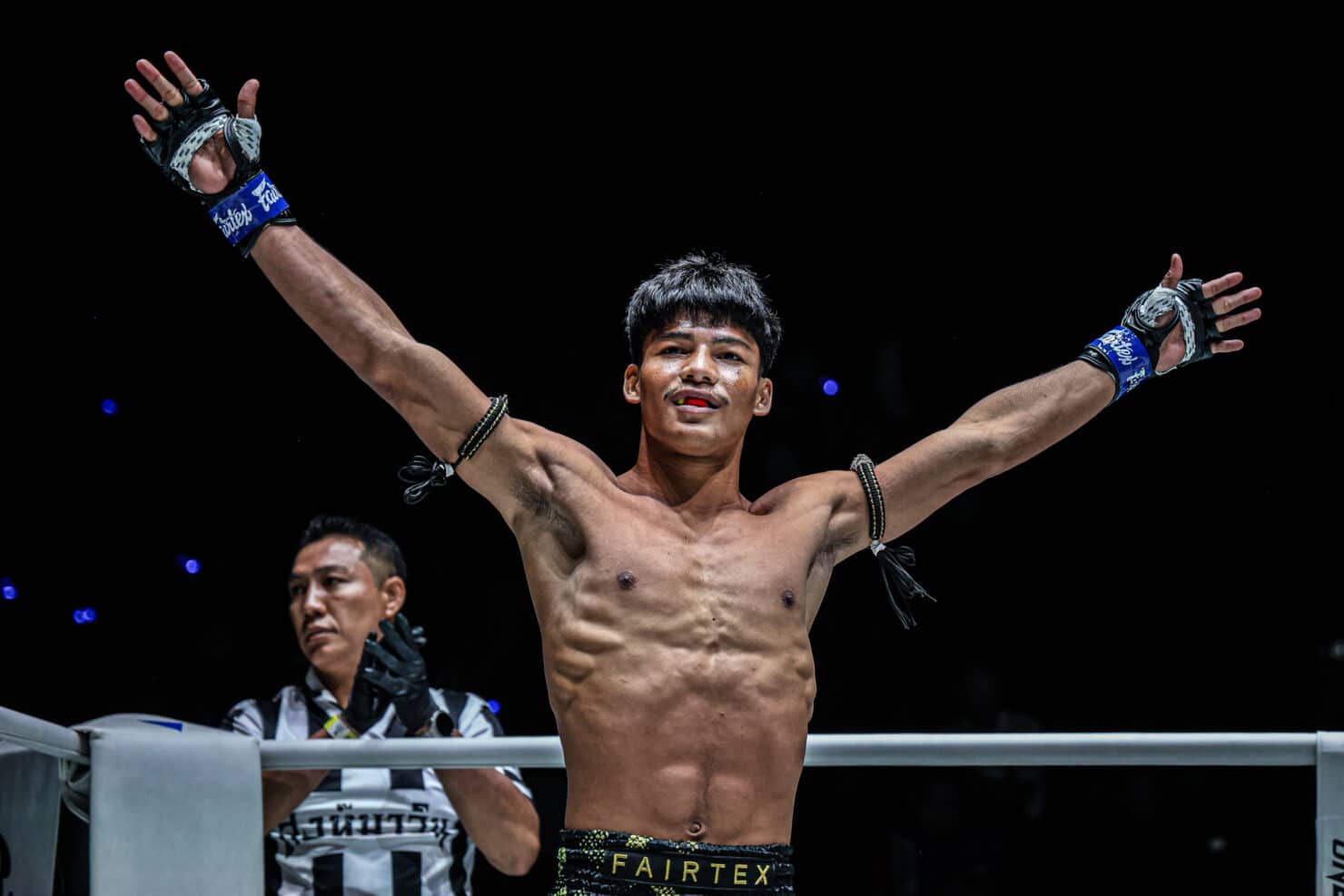 ONE ลุมพินี 91 เพชรวิชิต สิงห์มาวิน