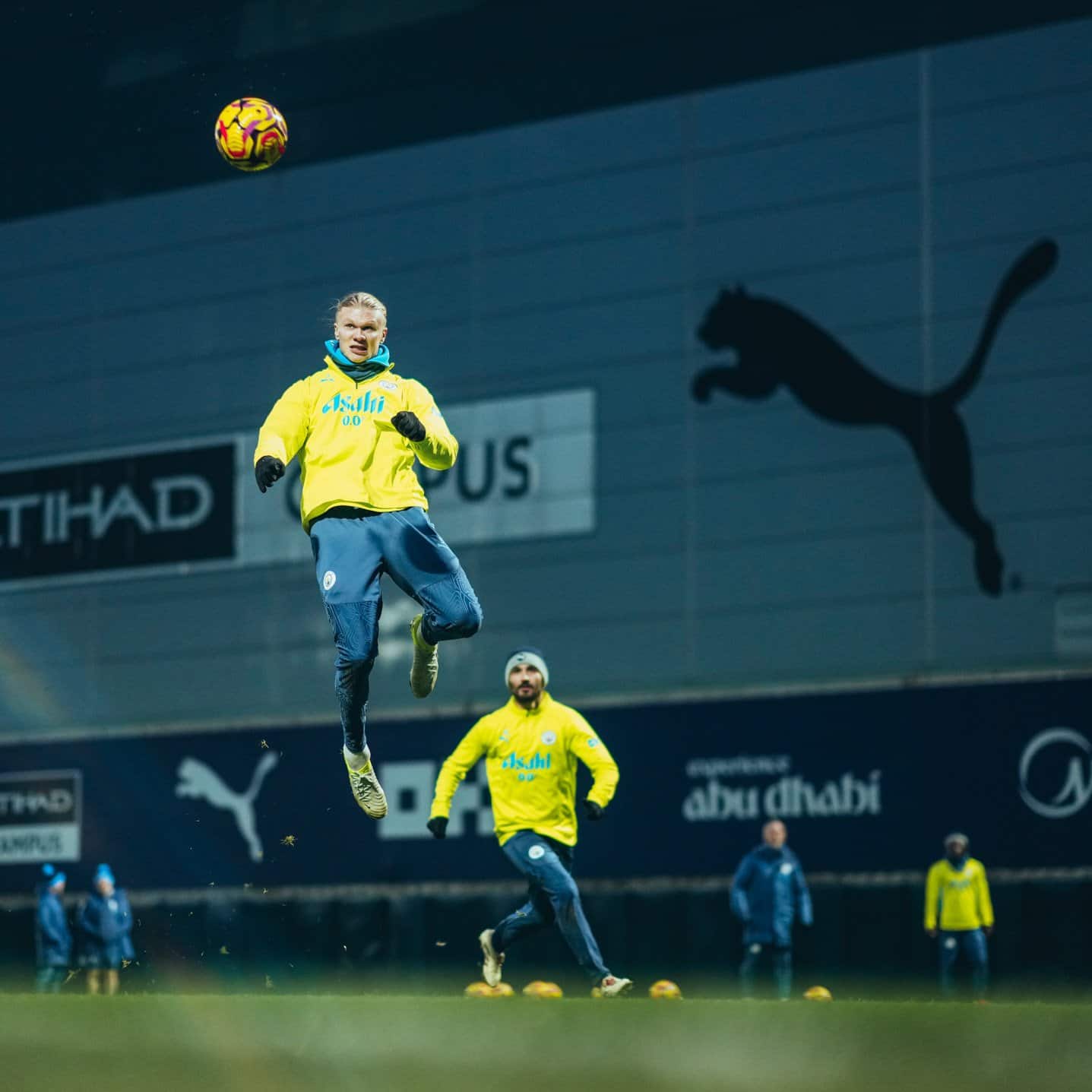 ดูบอลสด พรีเมียร์ลีก 2024/25 แอสตัน วิลล่า แมนซิตี้