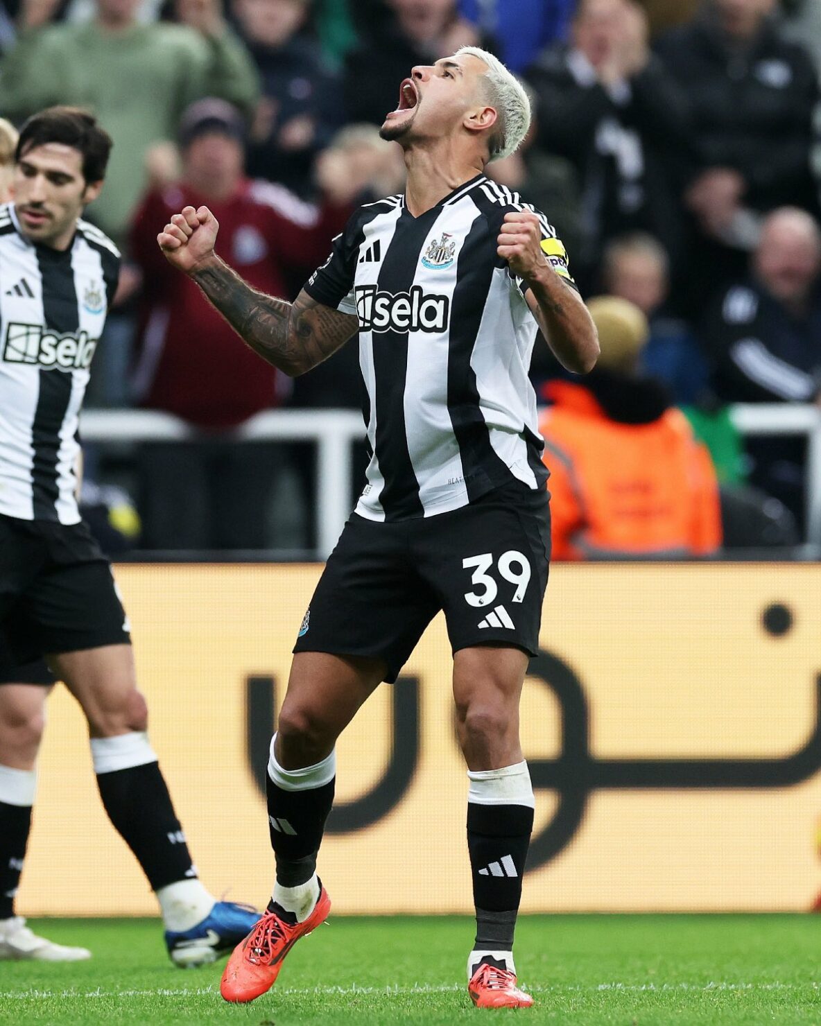 ดูบอลสด พรีเมียร์ลีก 2024/25 แมนยู นิวคาสเซิ่ล