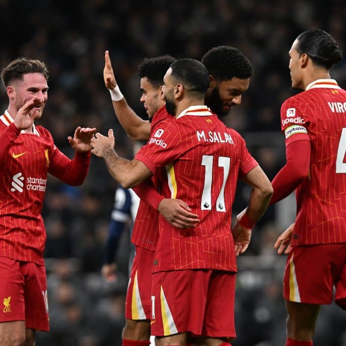 ดูบอลสด พรีเมียร์ลีก 2024/25 ลิเวอร์พูล แมนยู