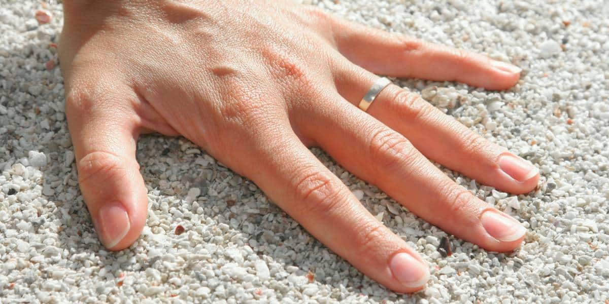 แพทย์แนะนำวิธีตรวจโรคมะเร็งปอดเบื้องต้นจากการสังเกตที่นิ้ว