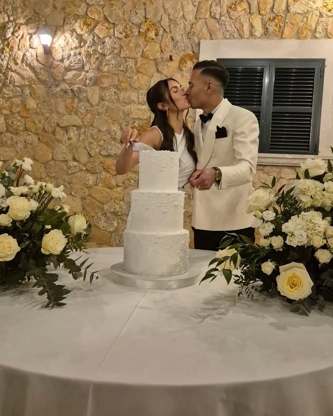 ชาวเน็ตงง เควิน การท่าเรือ เลิกเงียบ แอนชิลี ซุ่มแต่งงานใหม่กับสาวปริศนาที่สเปน-2