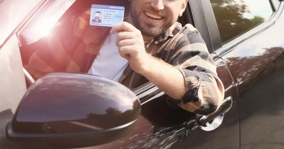 วิธีทำใบขับขี่สากลประจำปี 2025