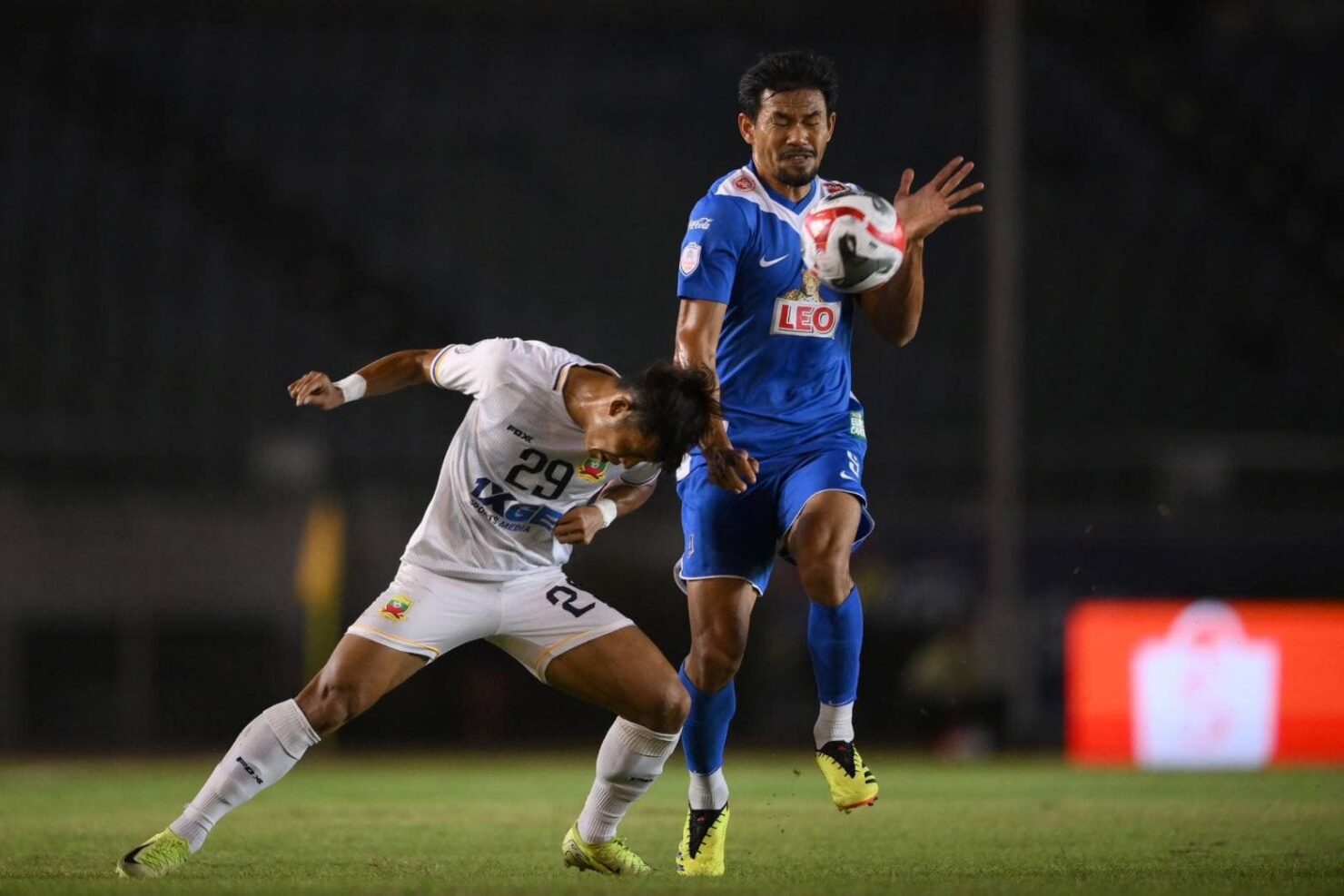 ผลฟุตบอล Shopee Cup ฉาน บีจี ปทุม