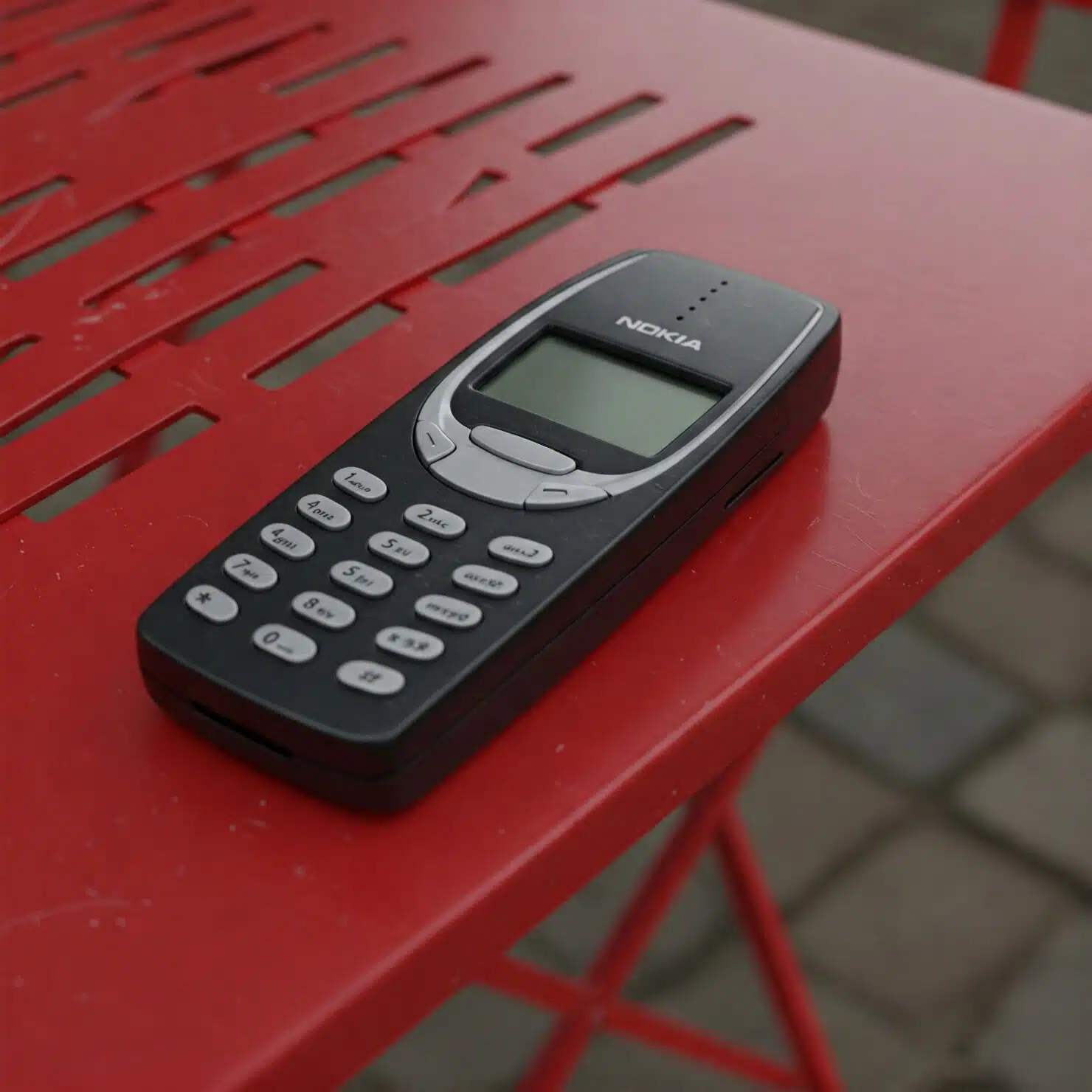 คนให้เช่ามือถือโทรนาทีละ 3 บาท