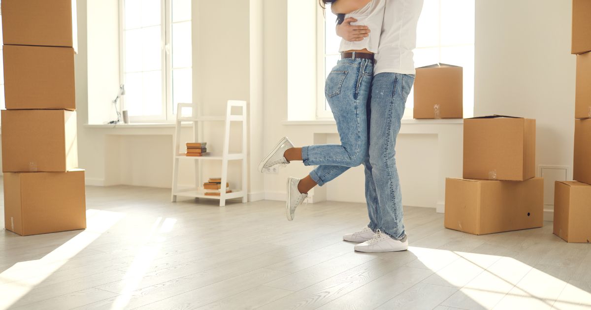 คนเข้าบ้านใหม่