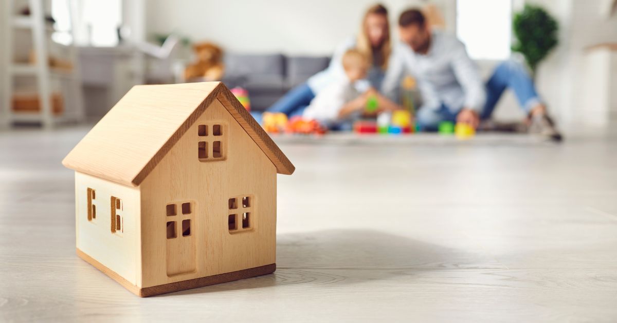 คนย้ายเข้าบ้านใหม่