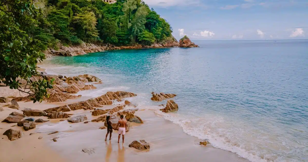 "หาดกล้วย" ภูเก็ต ไม่แพ้ใคร ติดอันดับ 2 ชายหาดสวยที่สุดในโลก ปี 2025 จาก Tripadvisor