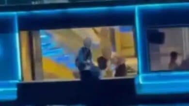 เรือสำราญทิ้งขยะลงเจ้าพระยา