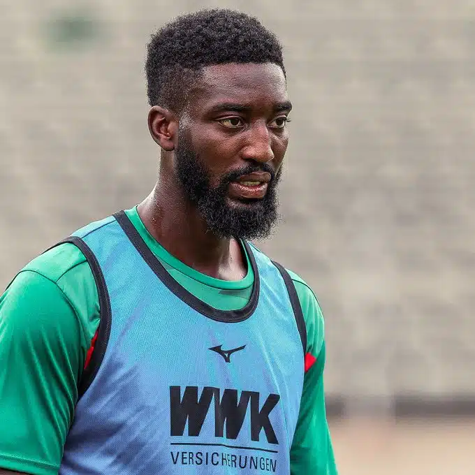 เดเอฟเบ โพคาล สตุ๊ตการ์ท เอาก์สบวร์ก