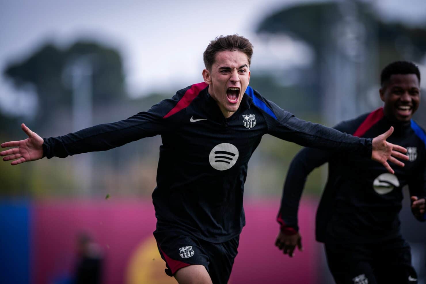 ลาลีกา 2024/25 บาร์เซโลน่า ราโย่ บาเยกาโน่