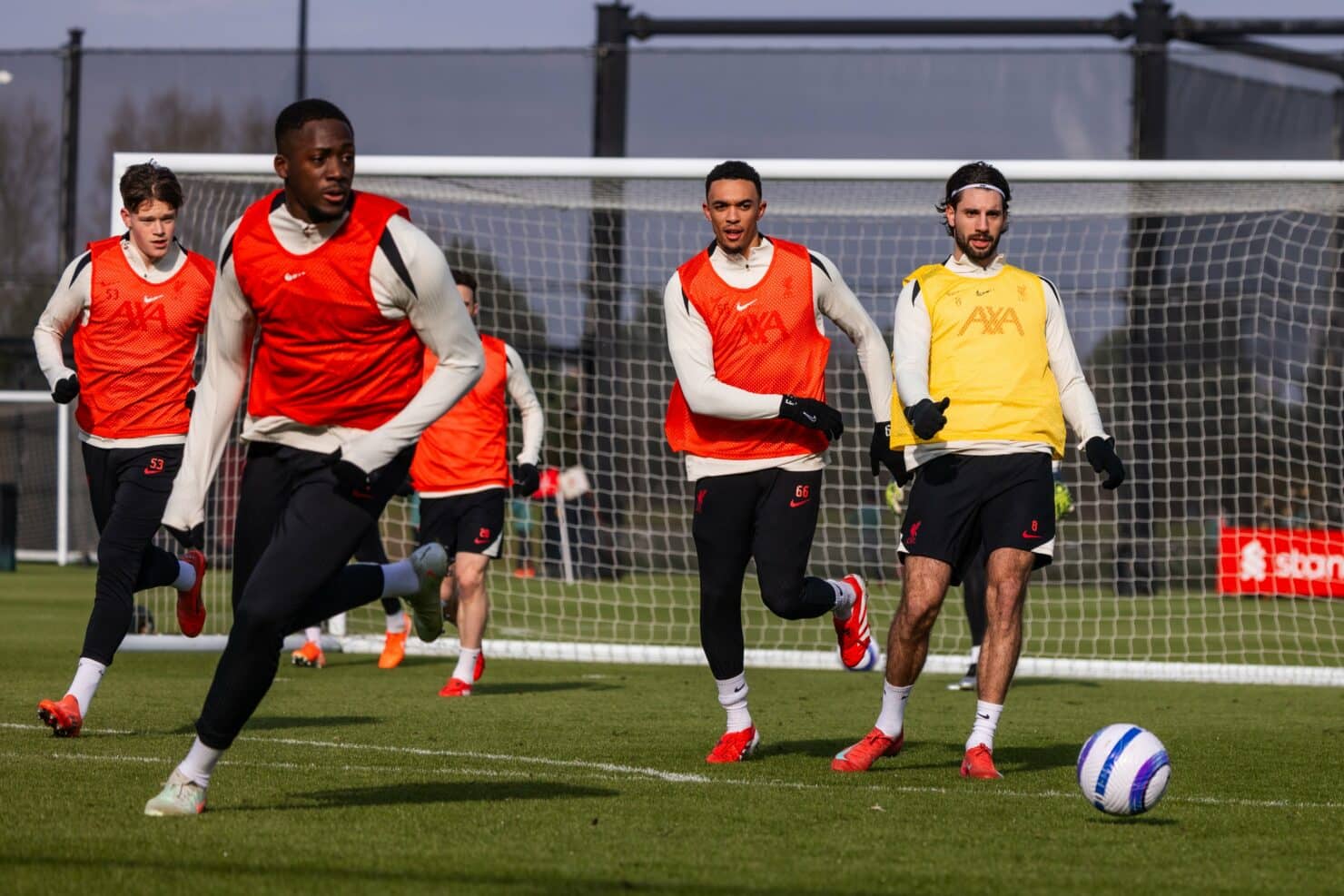 ดูบอลสด พรีเมียร์ลีก 2024/25 วิลล่า ลิเวอร์พูล