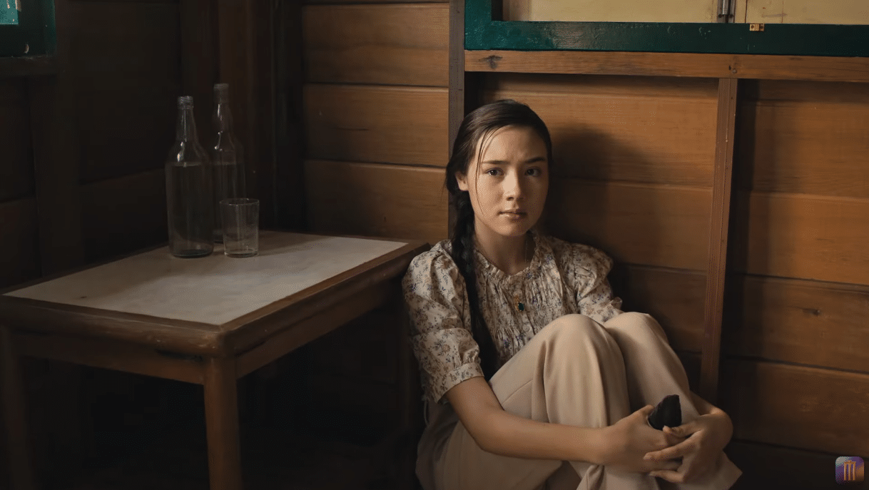 จินตา นางเอกหนังเรื่องนาคบรรพ์