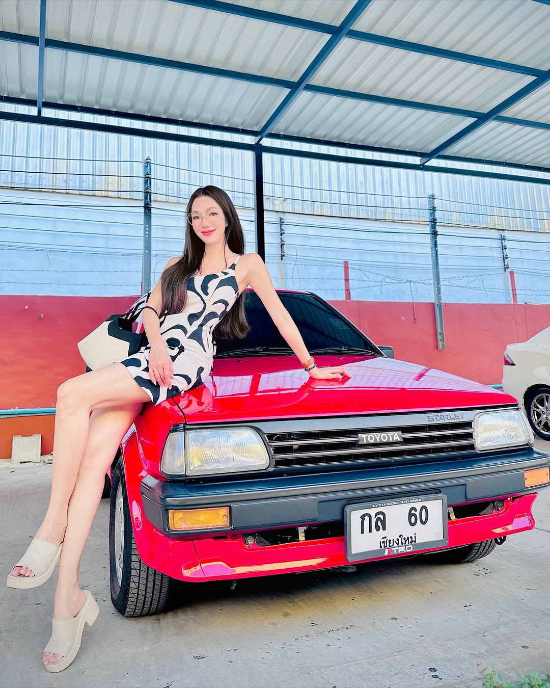 เลขเด็ด ทะเบียนรถ อ๋อม สกาวใจ งวด 1 ก.พ. 68