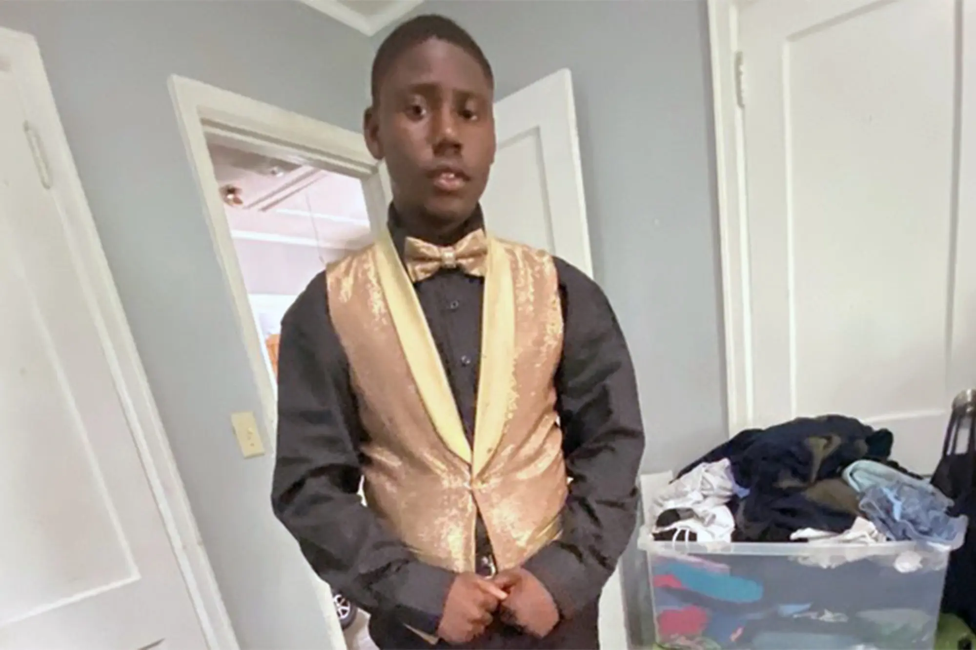 ซาคาวีอุส ดอว์กินส์ เหยื่อที่ถูกยิงเสียชีวิต