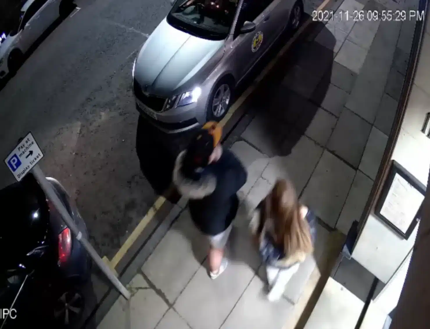 ภาพหลักฐานกล้องวงจรปิดก่อนเกิดเหตุ