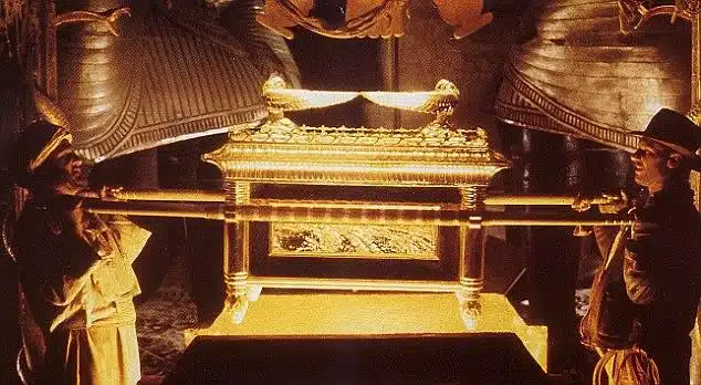 หีบแห่งพันธสัญญา จากหนังเรื่อง อินเดียน่า โจนส์