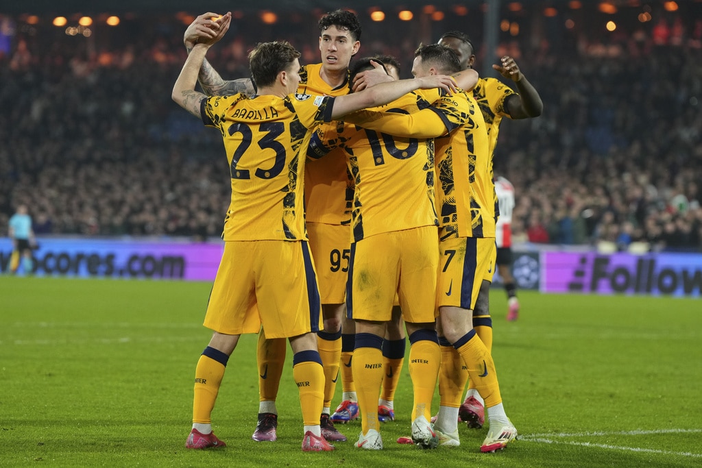 ผลบอลเมื่อคืนนี้ ยูฟ่า แชมเปี้ยนส์ลีก เฟเยนูร์ด อินเตอร์