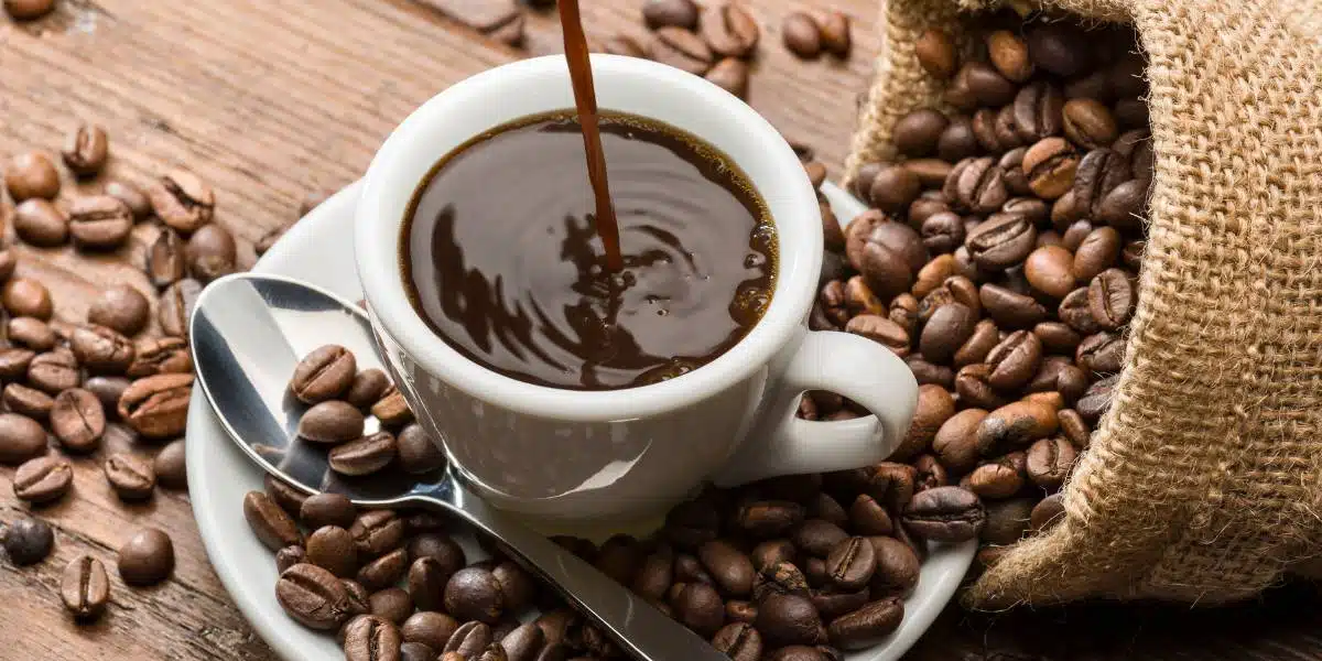 การดื่มกาแฟในปริมาณมากส่งผลทำให้เป็นโรคกระดูกพรุน