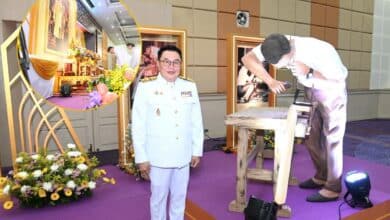 นายปกาสิต จำเรือง ผู้อำนวยการสำนักอาคารสถานที่ของรัฐสภา ร่วมพิธีถวายราชสักการะเทิดพระเกียรติ