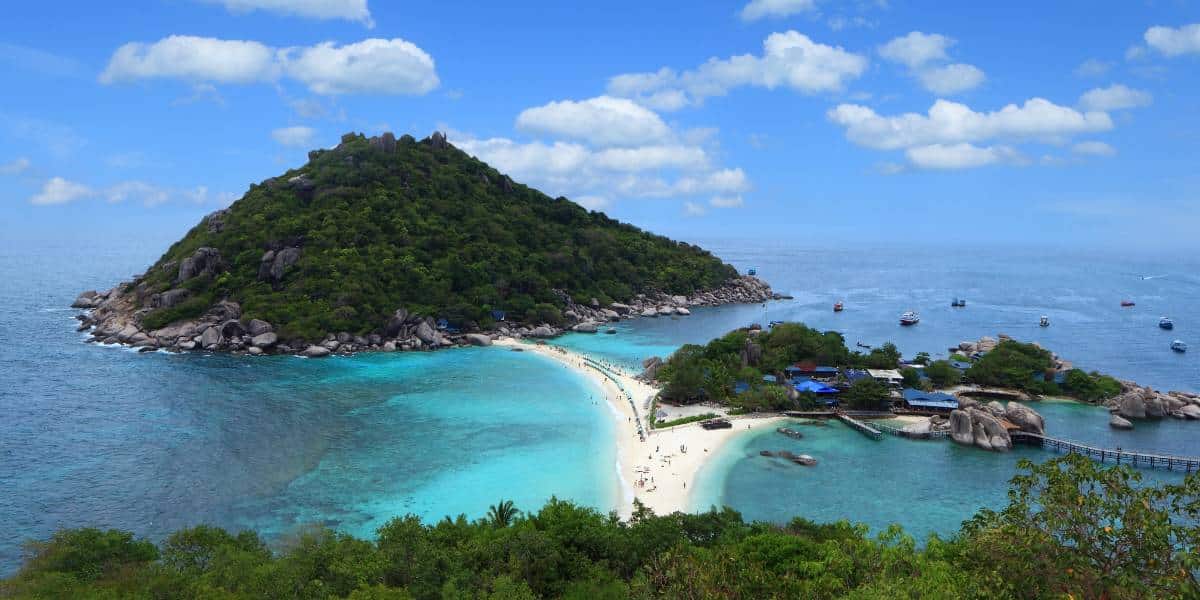 ภาพไม่เกี่ยวข้องกับเนื้อหา