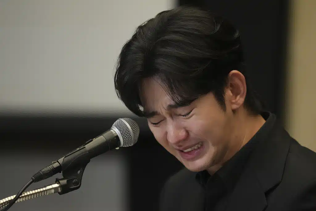 คิมซูฮยอน แถลงข่าว