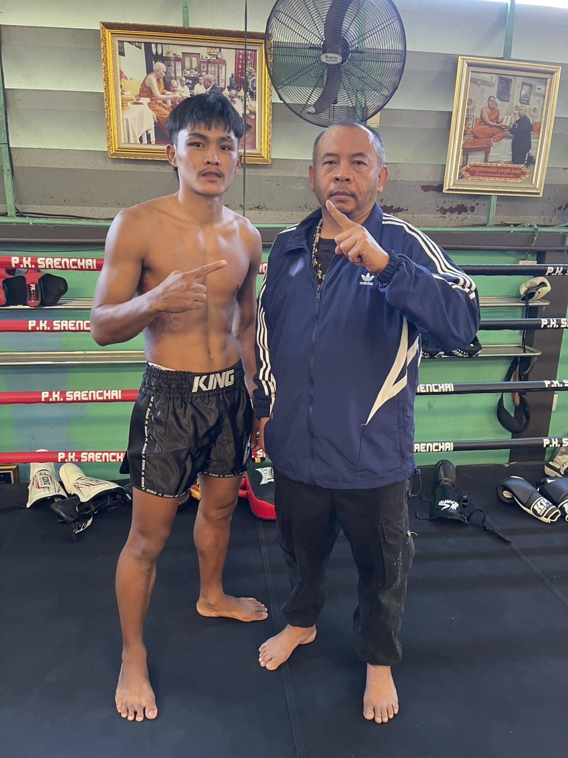ONE ลุมพินี 106
