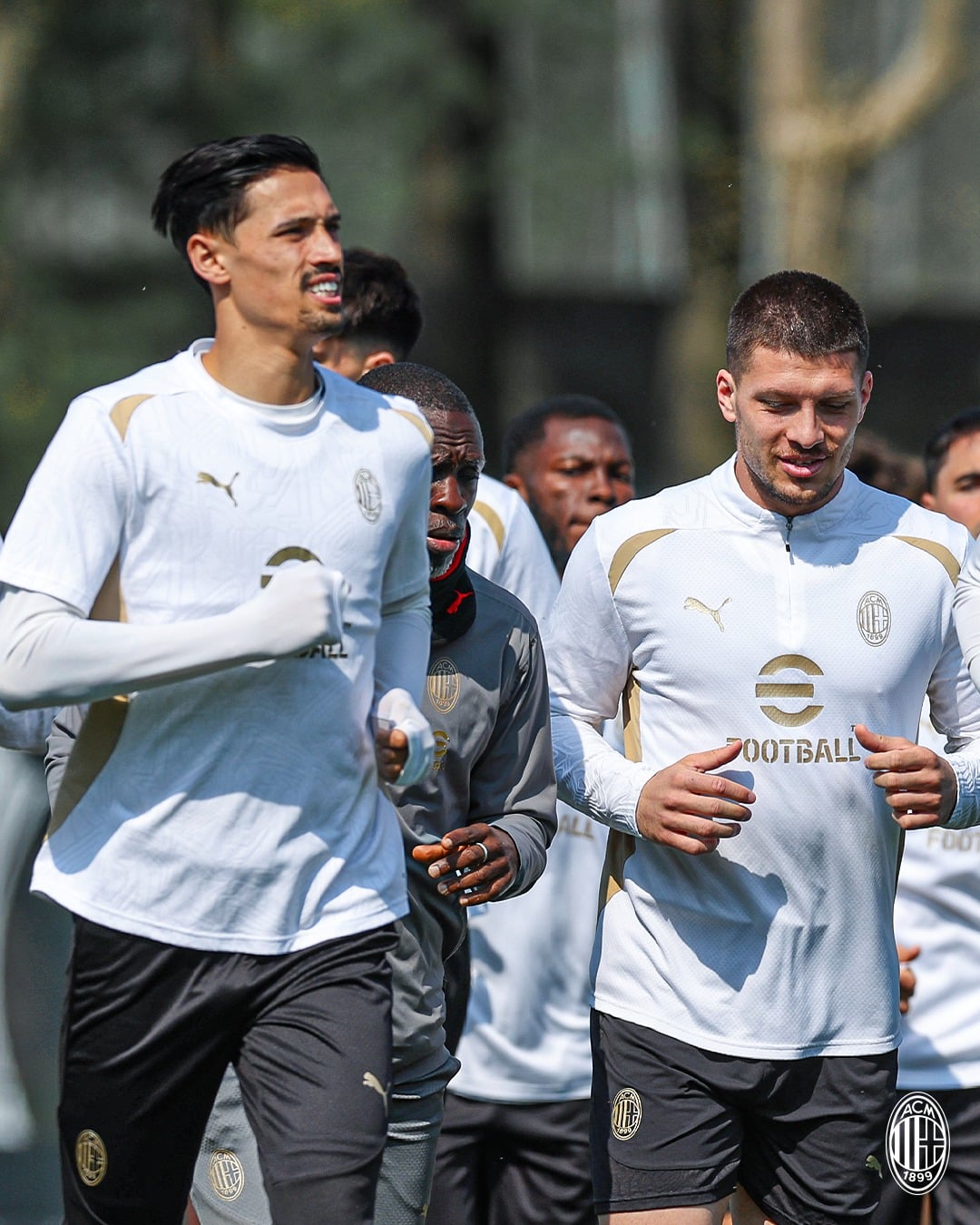 ดูบอลสด เซเรียอา อูดิเนเซ่ มิลาน