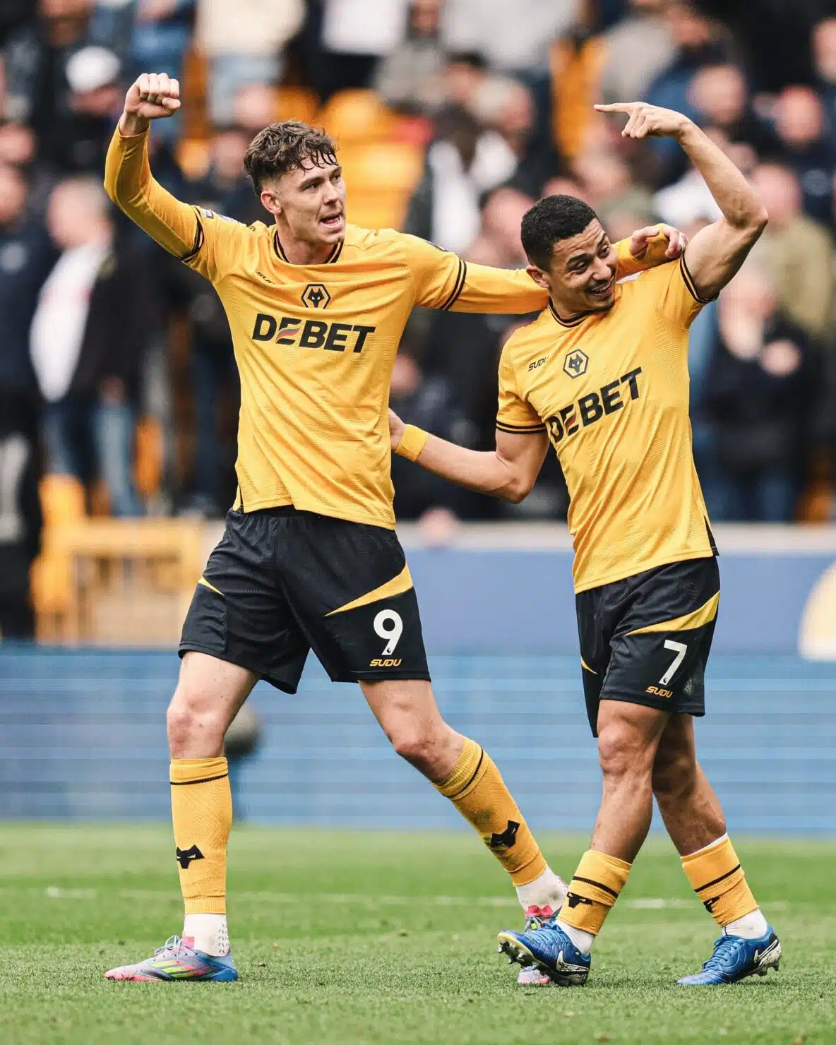 ดูบอลสด พรีเมียร์ลีก 2024/25 แมนยู วูล์ฟแฮมป์ตัน