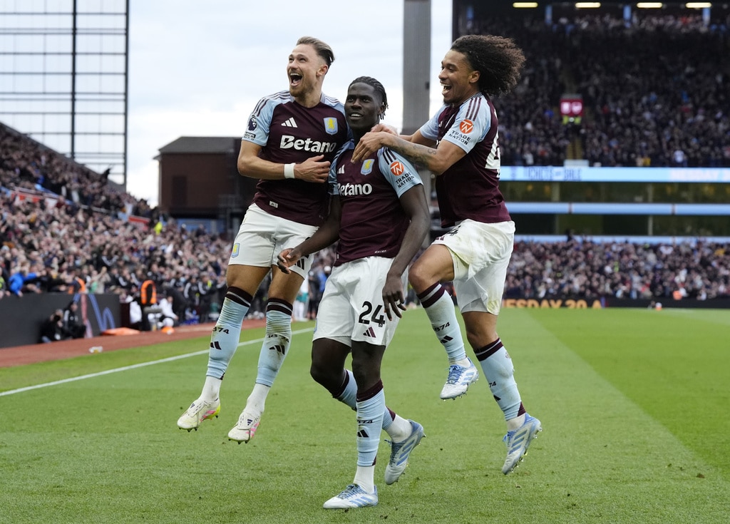 ผลบอลเมื่อคืนนี้ พรีเมียร์ลีก วิลล่า นิวคาสเซิ่ล