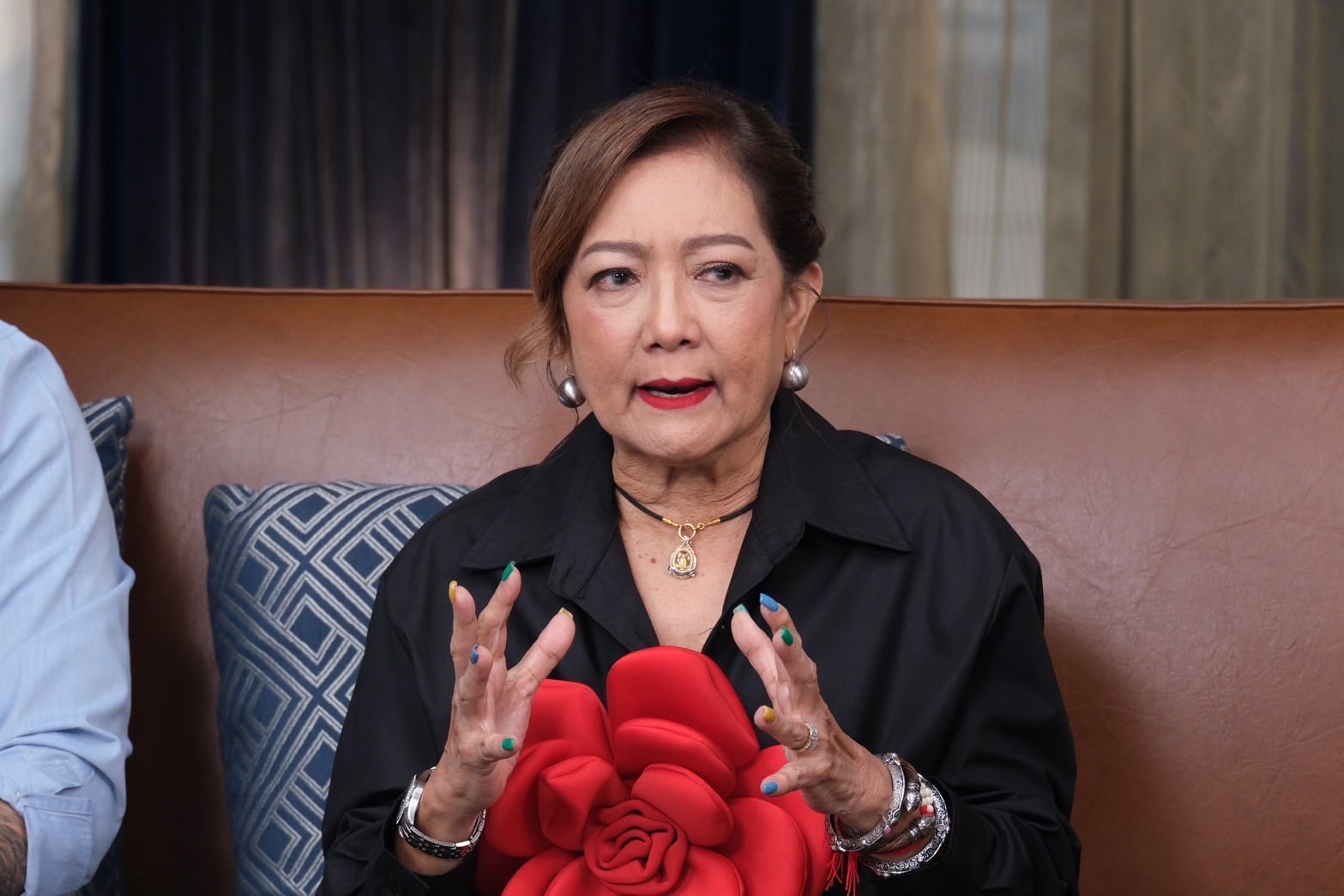 แม่พิมพ์แข แม่ดีเจแมน