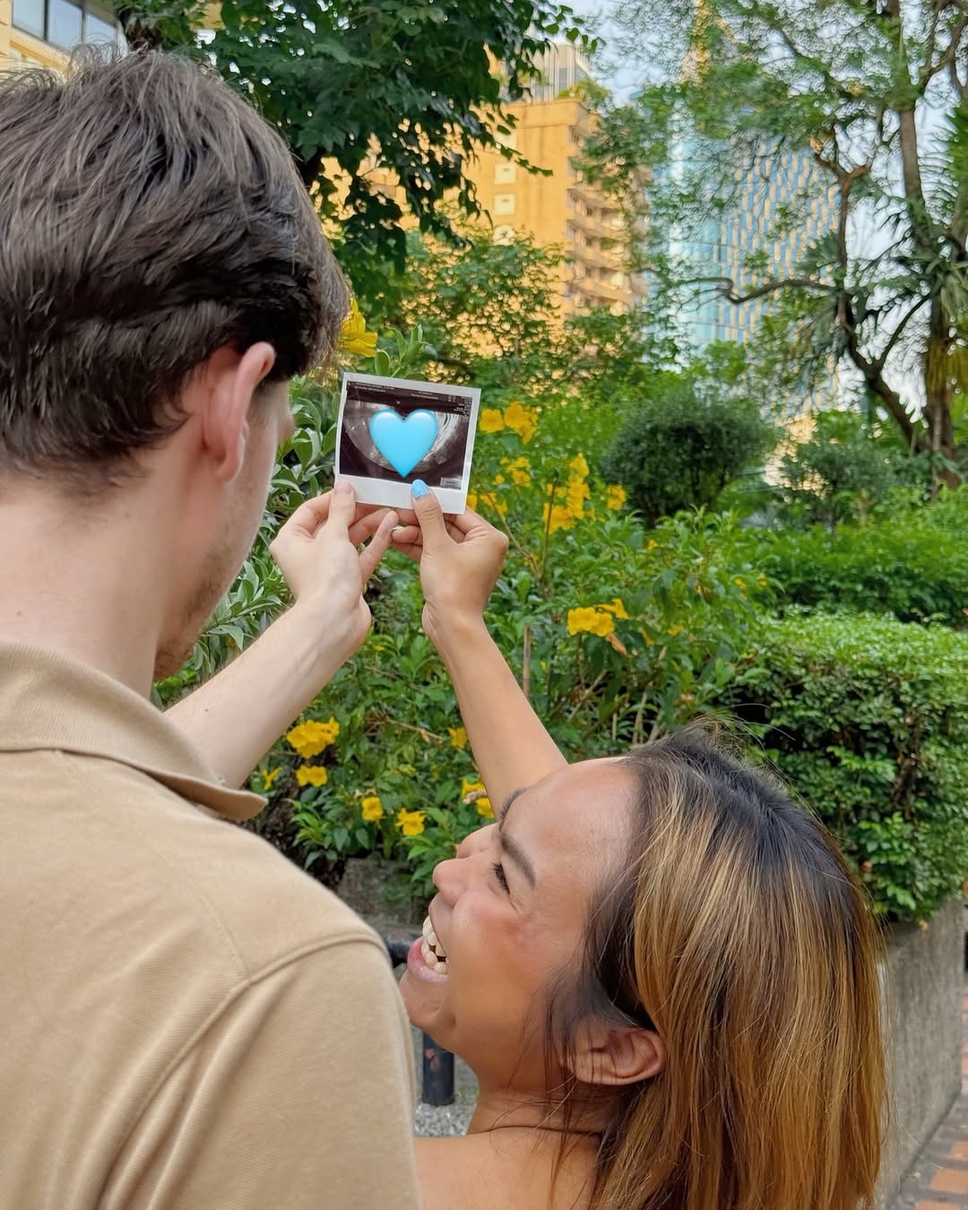 มิน รตวรรณ หรือ ละม่อม ไข่ตุ้ม ประกาศ ท้อง กับแฟนหนุ่มต่างชาติ-2