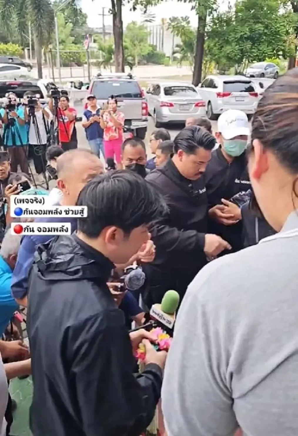 เปิด 7 ข้อหาหนัก ลูกพีช ขับบีเอ็มปาดกระบะ ยังไม่ฟันพยายามฆ่า