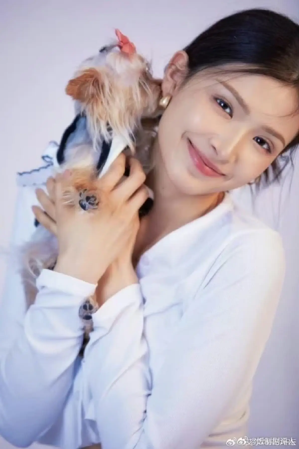 อาลัย &quot;เซี่ยอี้ตัน&quot; ดาวรุ่งซินเจียง ผู้รับบท &quot;จี๋หลี&quot; ใน &quot;ล่าปีศาจพิฆาตรัก&quot;