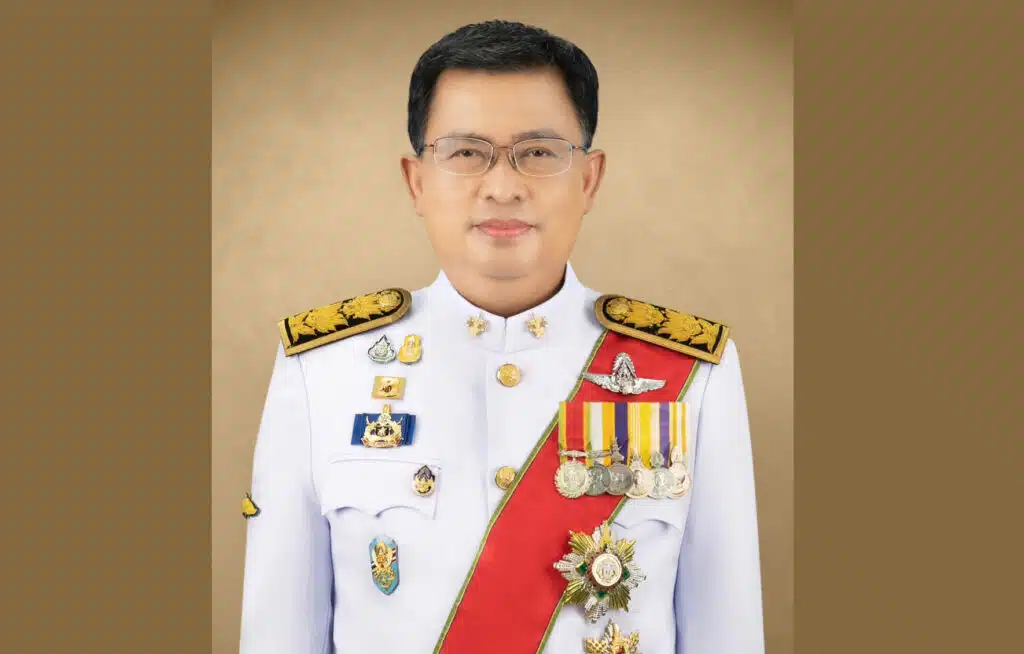 มณเฑียร เจริญผล ผู้ว่าการ สตง. คนปัจจุบัน