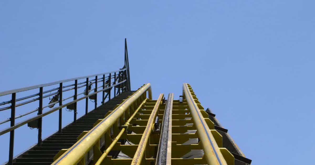 สอบสวนเข้ม สวนสนุกยังเปิดให้บริการ