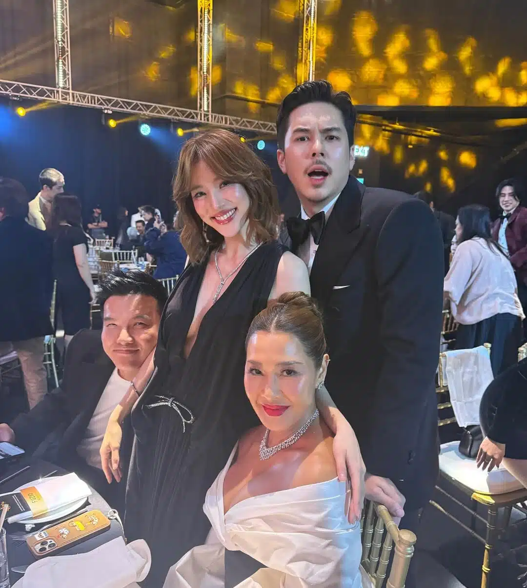 นักแสดงเรื่องทิชา