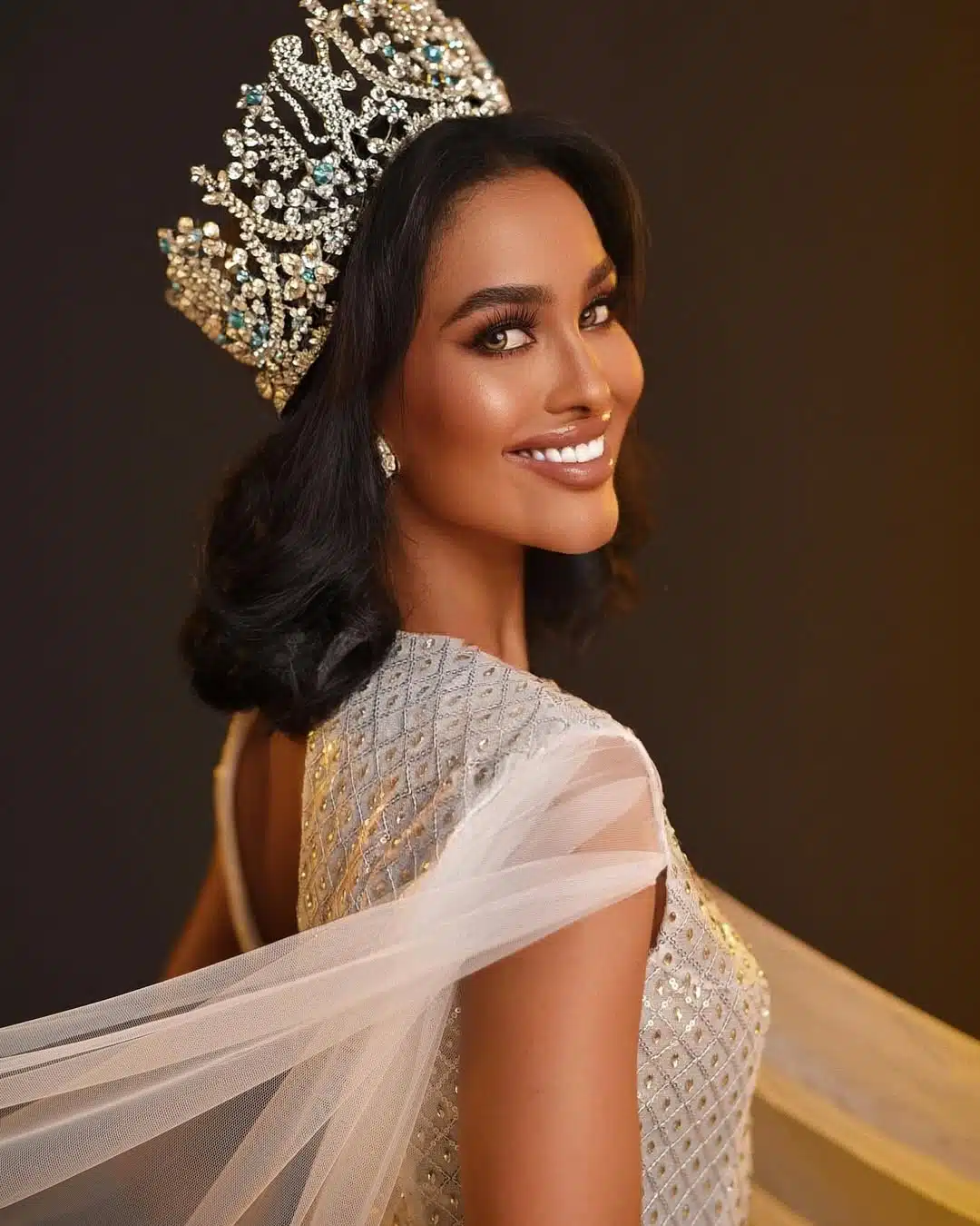 ไซหนับ จามา Miss World โซมาเลีย เคยเป็นเหยื่อถูกขริบอวัยวะเพศ