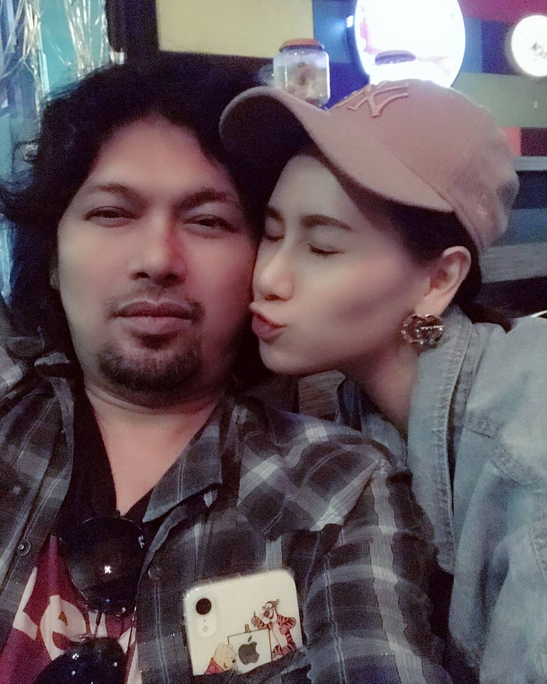 แซนวิช อดีตภรรยา เสก โลโซ โพสต์ภาพคู่ลูกชาย ส่งกำลังใจให้อดีตคนรัก-4