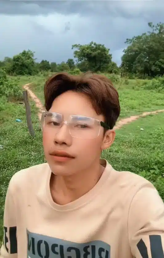 ชาวเน็ตชมหลัง ไล ไทย ศัลยกรรมดวงตา