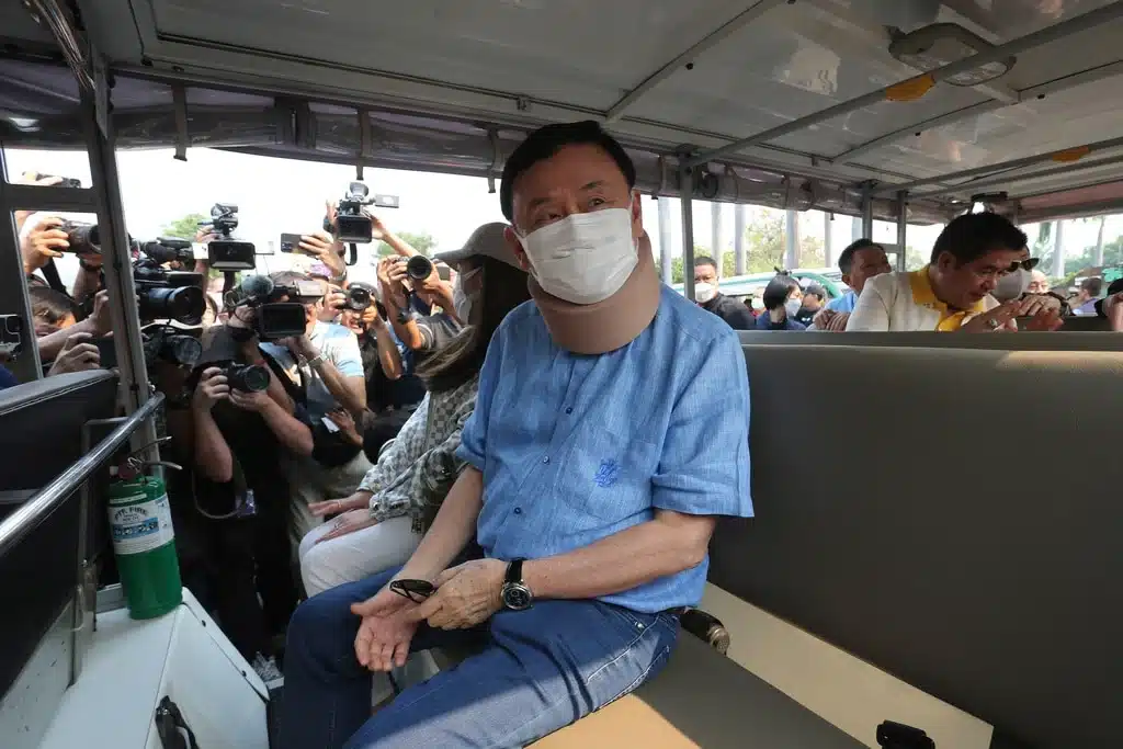 ย้อนตำนาน ชั้น 14 ทักษิณ ชินวัตร 181 วัน รพ.ตำรวจ ไม่นอนคุกแม้แต่คืนเดียว เกิดอะไรขึ้น