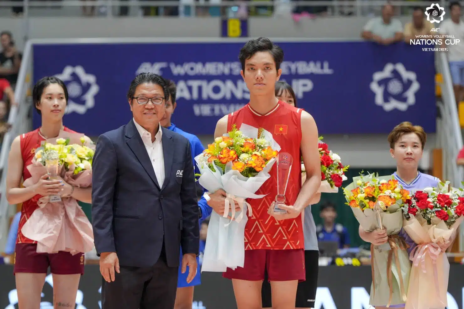 ตู้เย็น หัวเสาทำคะแนนสูงสุดให้เวียดนาม คว้าแชมป์เนชั่นส์คัพ 2025